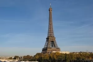 Eiffel Tower River View thumbnail